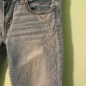 American Eagle Embroidered Skinny Jeans Size 2